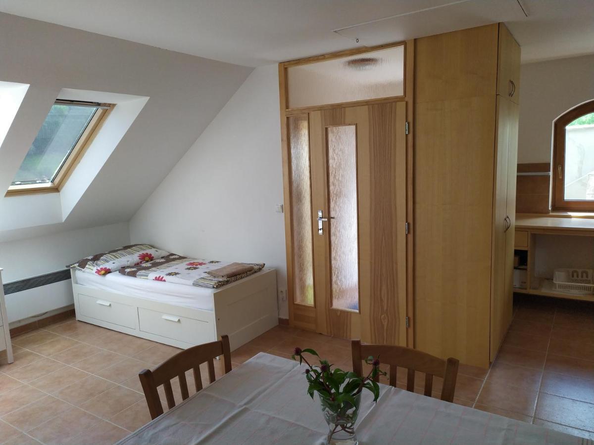 Apartment Koprivovi Nemcicky  ภายนอก รูปภาพ
