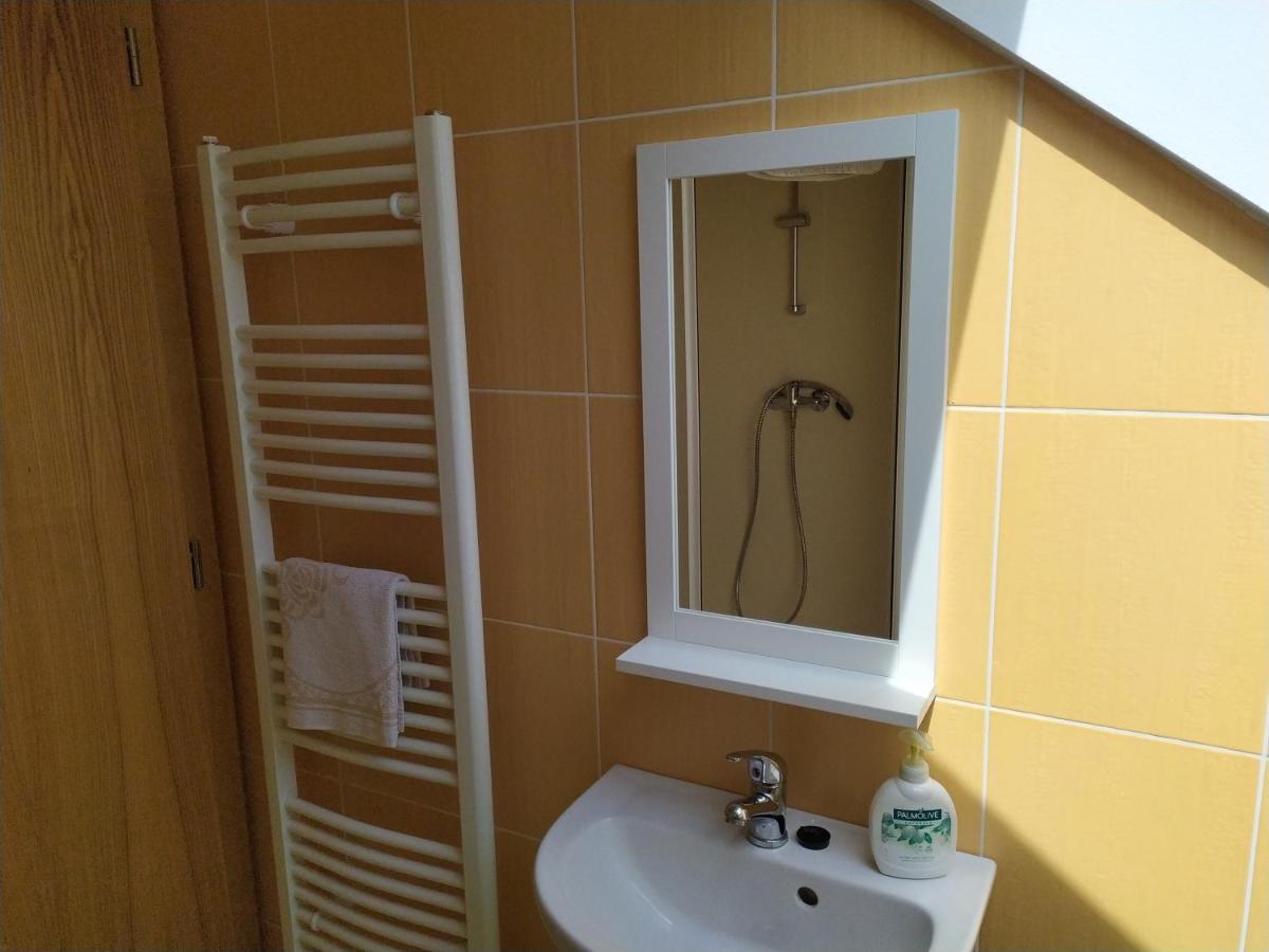 Apartment Koprivovi Nemcicky  ภายนอก รูปภาพ
